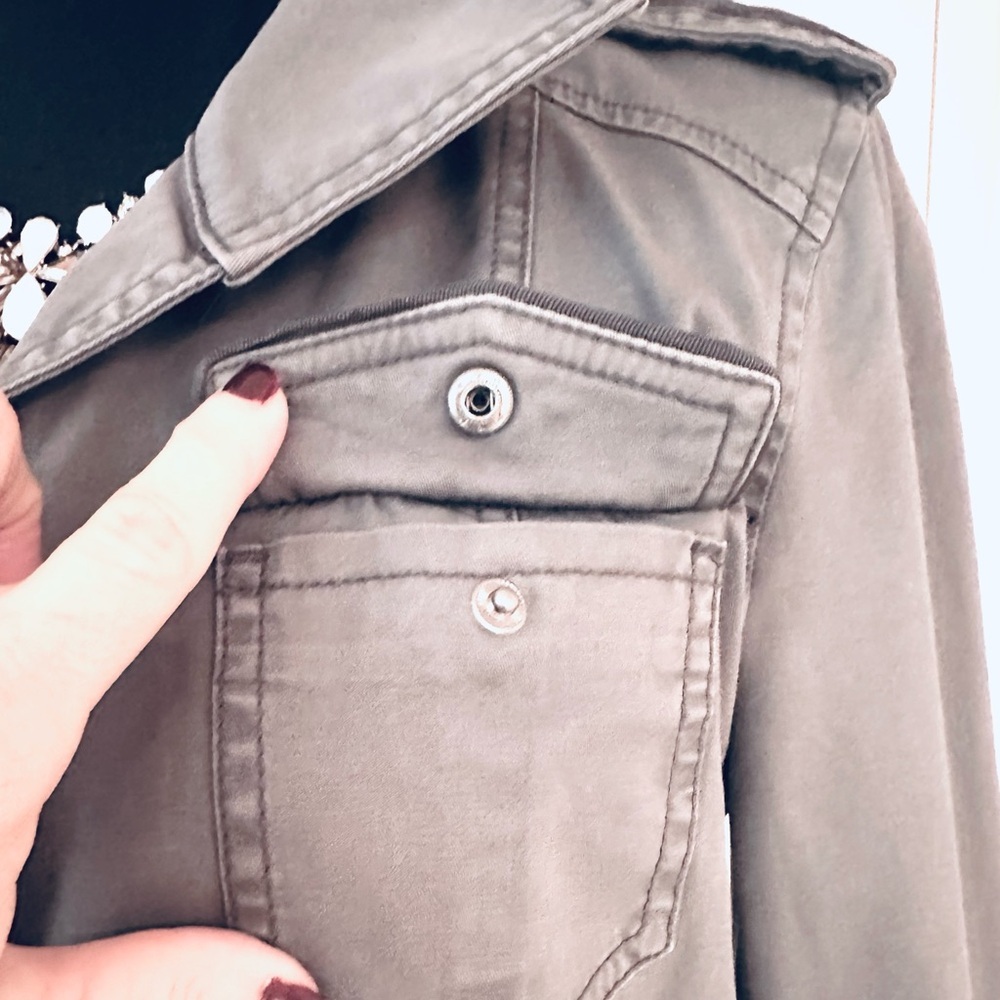 Charcoal Gray/Green Dress Jacket w/Rhinestone Adorned Buttons and Trimmed Sleeve - Picture 10 of 12